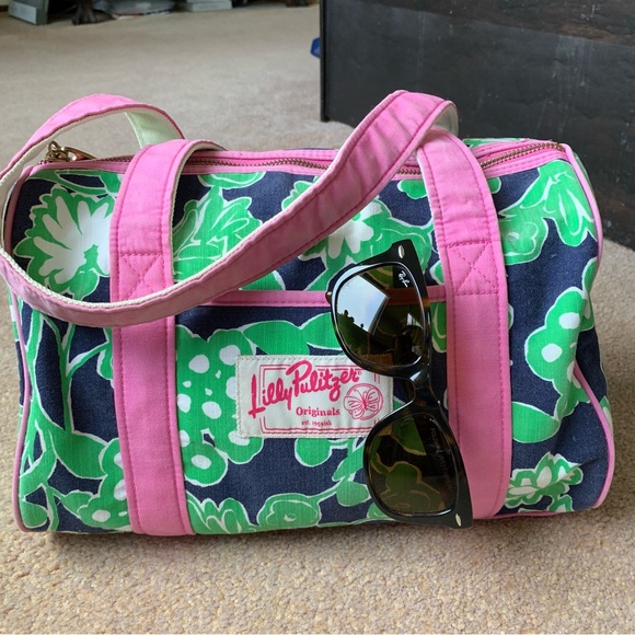 Lilly Pulitzer Floral Print Fabric Small Duffle Barrel Doctor Bag Shoulder Bag - Picture 2 of 16